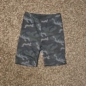 American Eagle Womens Camo Biker Shorts Size Extra Small